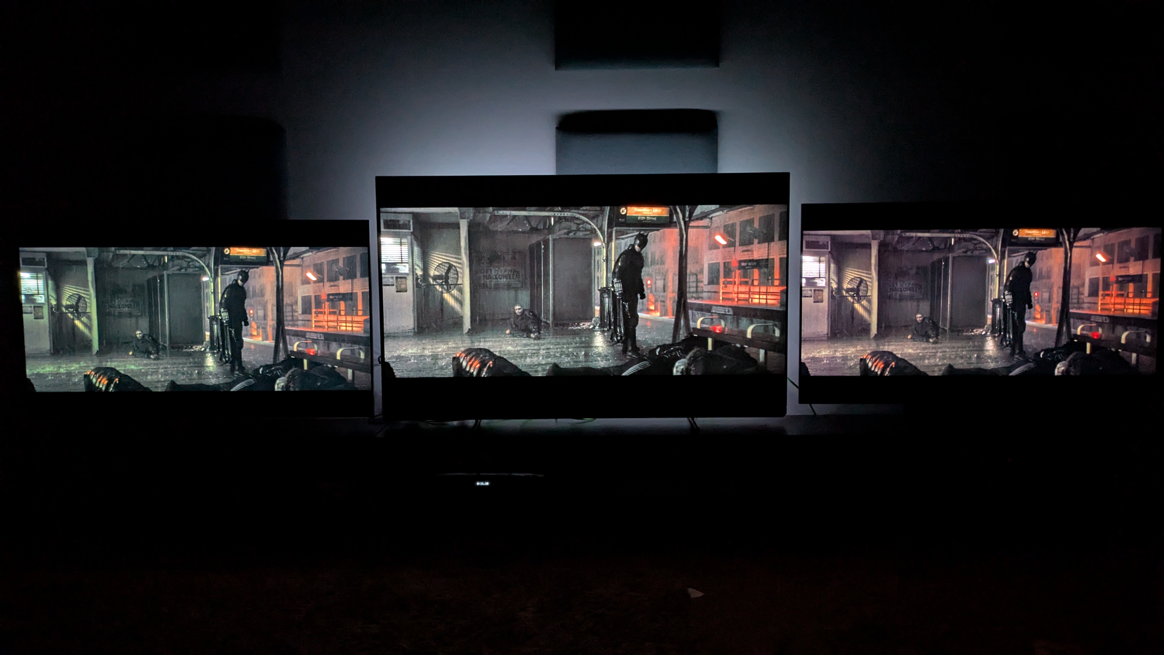 LG G5 (left) vs Philips OLED910 (middle) vs Samsung S95F (right) with The Batman on screen