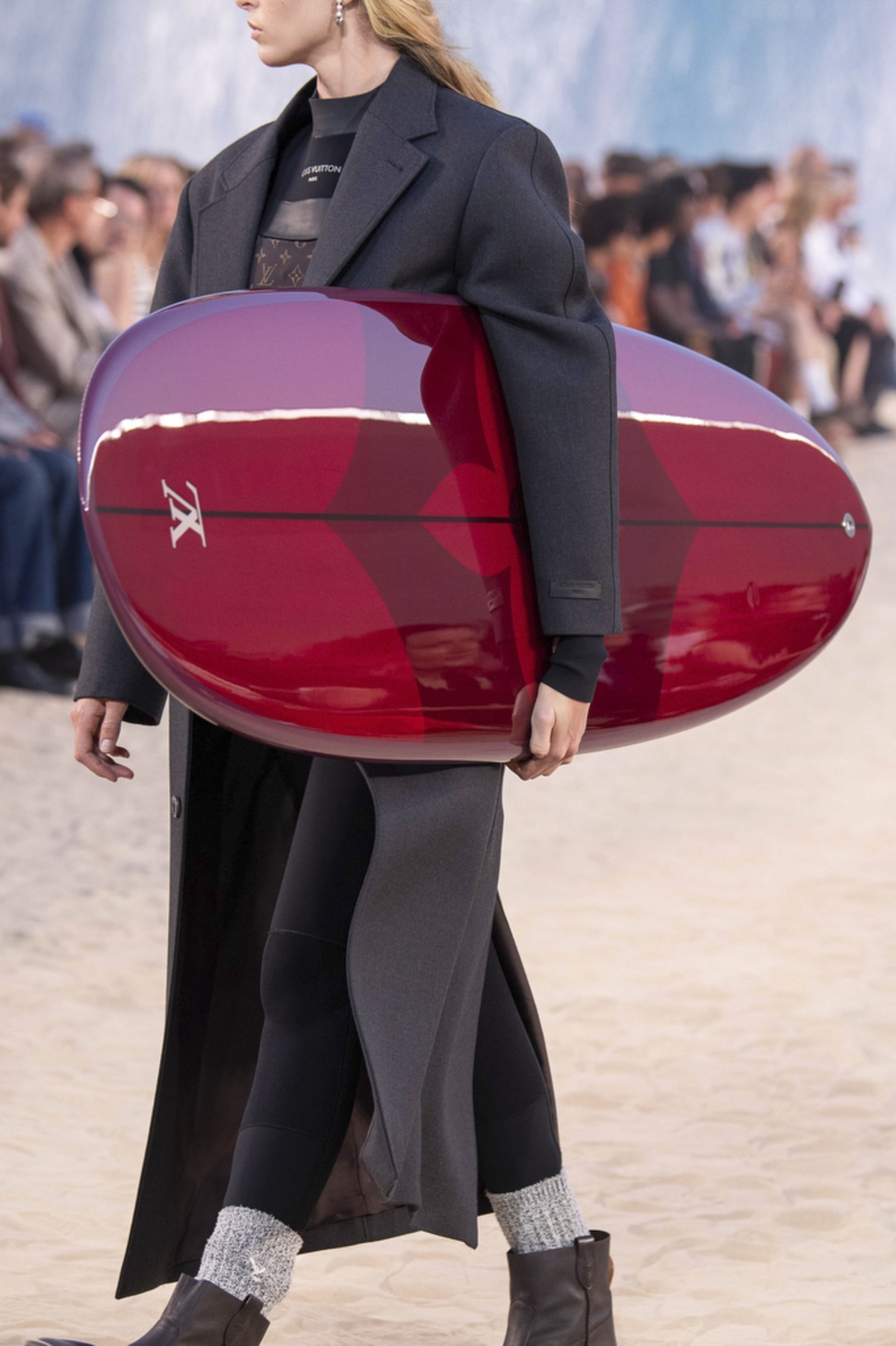 Louis Vuitton ss2027 surfboard