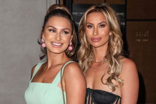 Sam Faiers (left) and Ferne McCann (right) posing for a photo