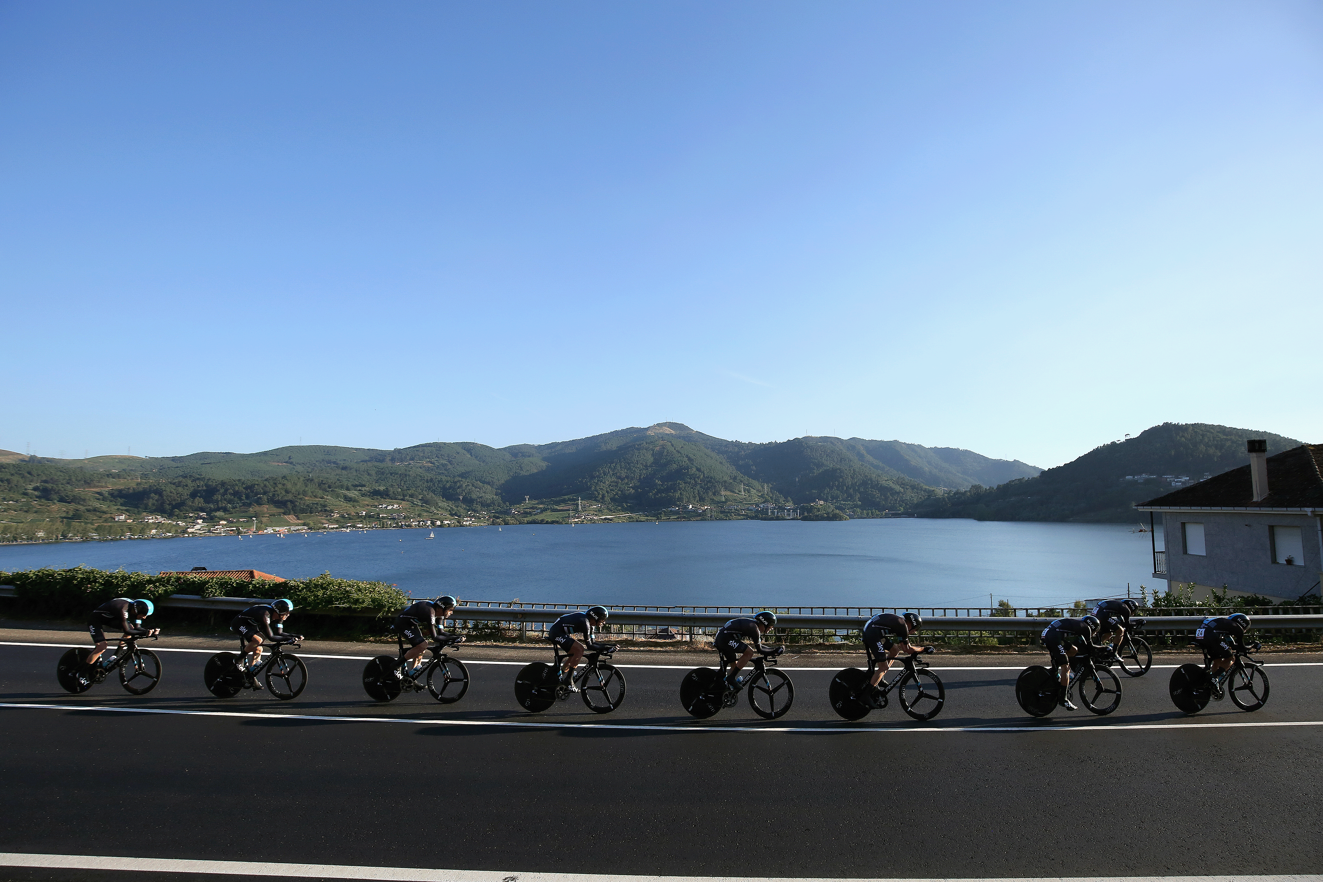 Cycling: 71st Tour of Spain 2016 / Stage 1 Illustration / Team Sky (GBR)/ Christopher FROOME (GBR)/ Lake / Landscape / Ourense termal. B. de Laias - P. N. Castrelo de Miño (27,8km)/ / Team Time Trial TTT / La Vuelta / (Photo by KT/Tim De Waele/Corbis via Getty Images)