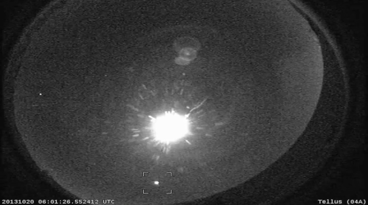 2013 Orionid Meteor Captured by All-Sky Network