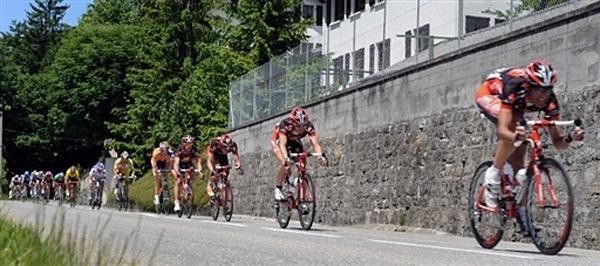 Valverde's team leads on the descent before the final climb.