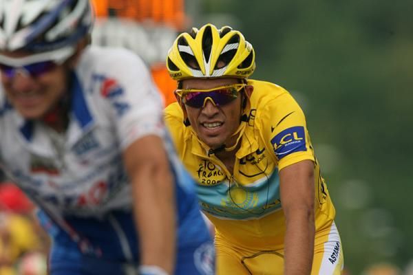 Alberto Contador (Astana) arrives at the finish in Aubenas.
