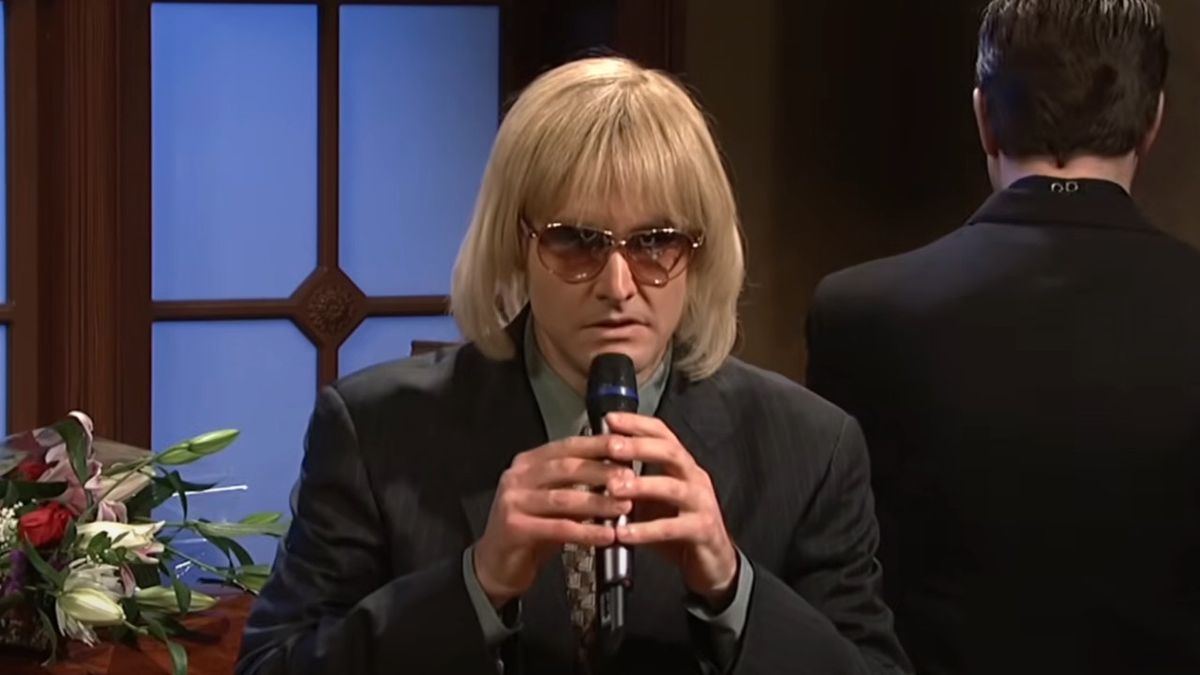 Will Forte gives a speech about how much death he&#039;s seen on SNL.