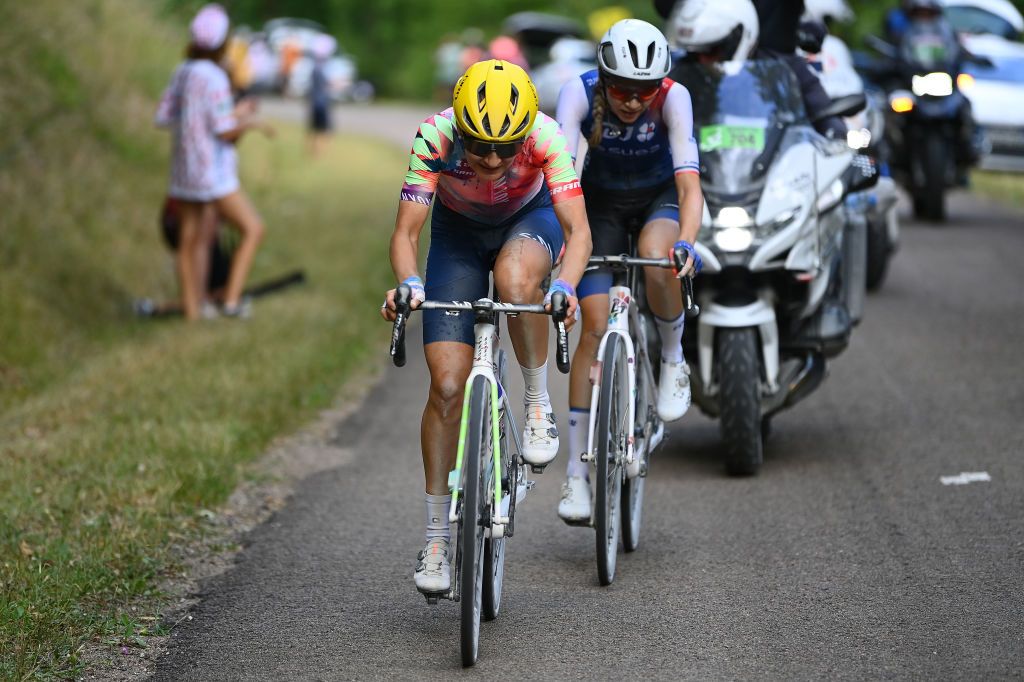 BARSURAUBE FRANCE JULY 27 LR Alena Amialiusik of Belarus and Team CanyonSRAM Racing and Evita Muzic of France and Team Fdj Nouvelle Aquitaine Futuroscope compete in the chase group during the 1st Tour de France Femmes 2022 Stage 4 a 1268km stage from Troyes to BarSurAube TDFF UCIWWT on July 27 2022 in BarsurAube France Photo by Tim de WaeleGetty Images