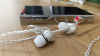Meze Audio Alba in-ear wired headphones with A&K player