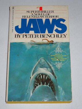 A photo of the Jaws book cover
