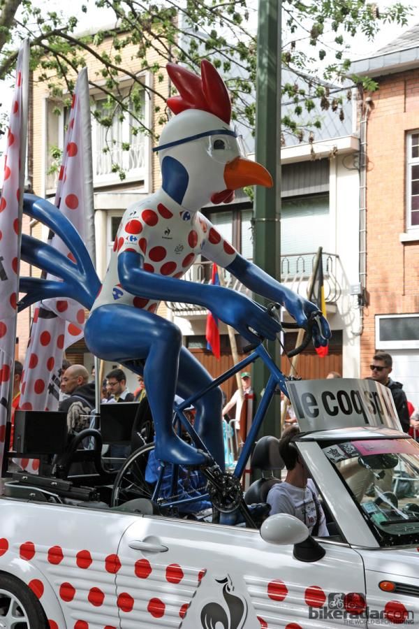 The UCI would certainly take issue with the fact that this rider isn't wearing a helmet.