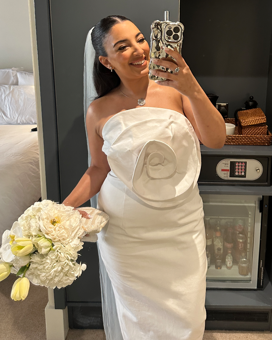 jZxLHYgsyGZQsqZG6xLTff-2560-80 Bianca-Francesca و Joseph Alleyne's Elegant London Wedding