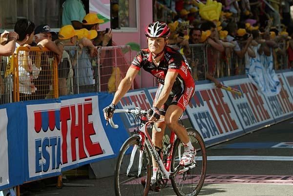 Vasil Kiryenka (Caisse d'Espagne) finishes.