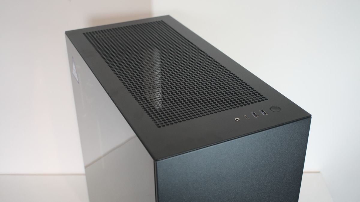 NZXT H7