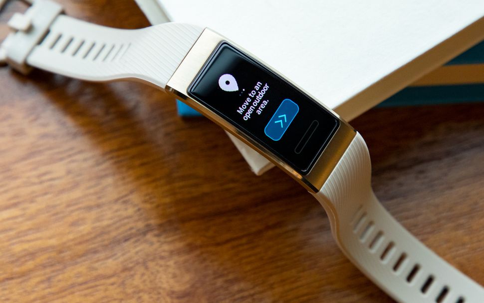 huawei band 3 pro vs samsung galaxy fit
