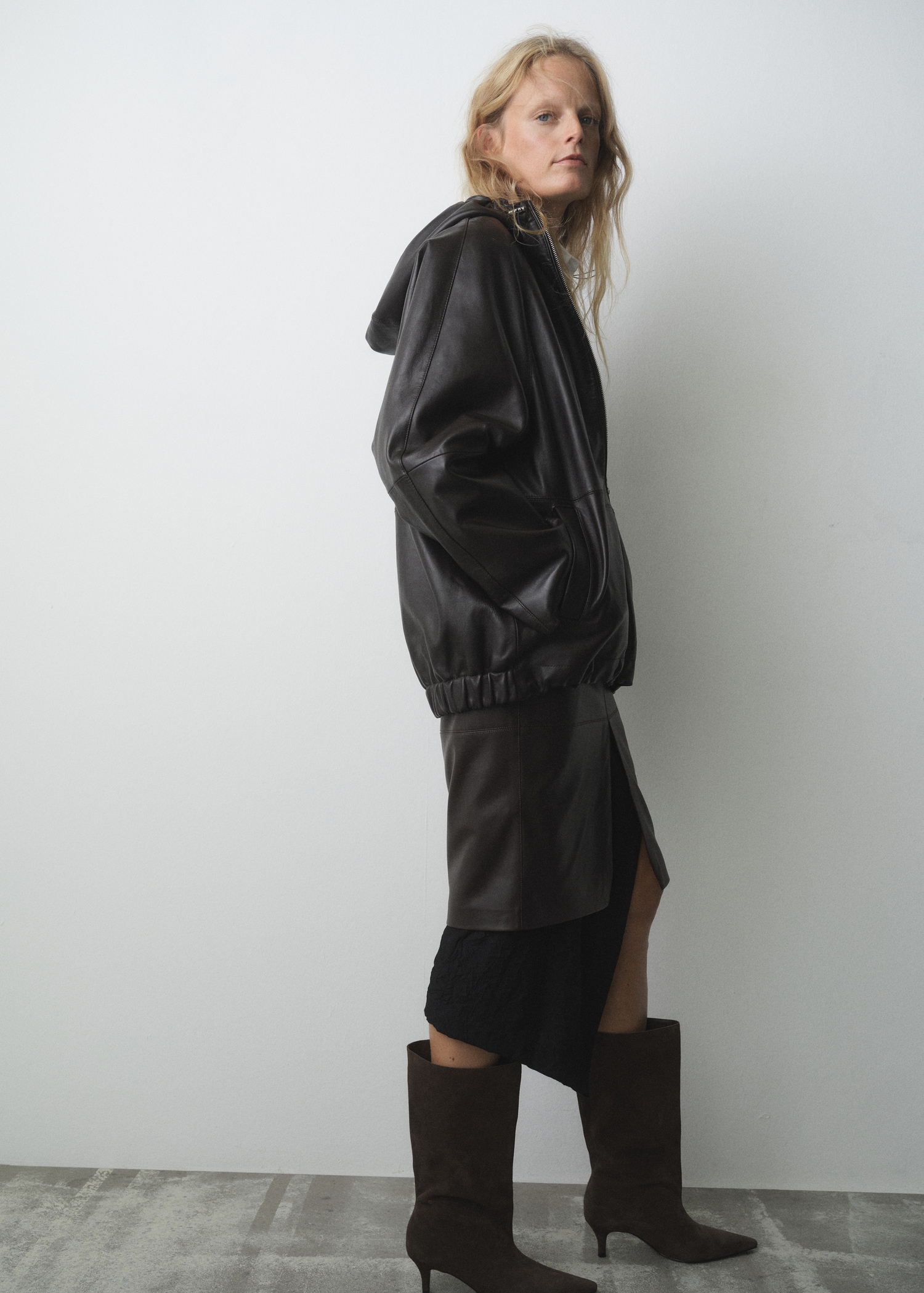 Suede Kitten Heel Boot - Women | Mango United Kingdom