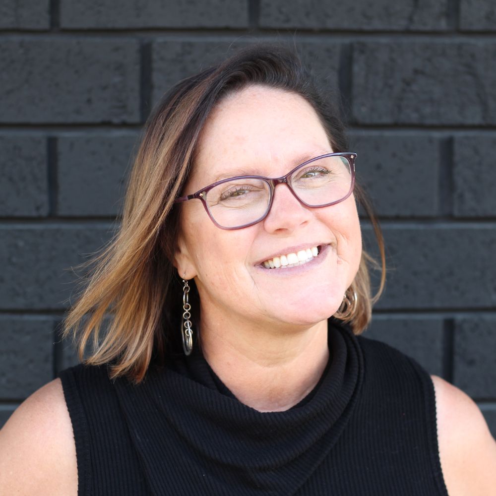 A headshot of Lisa Purvins