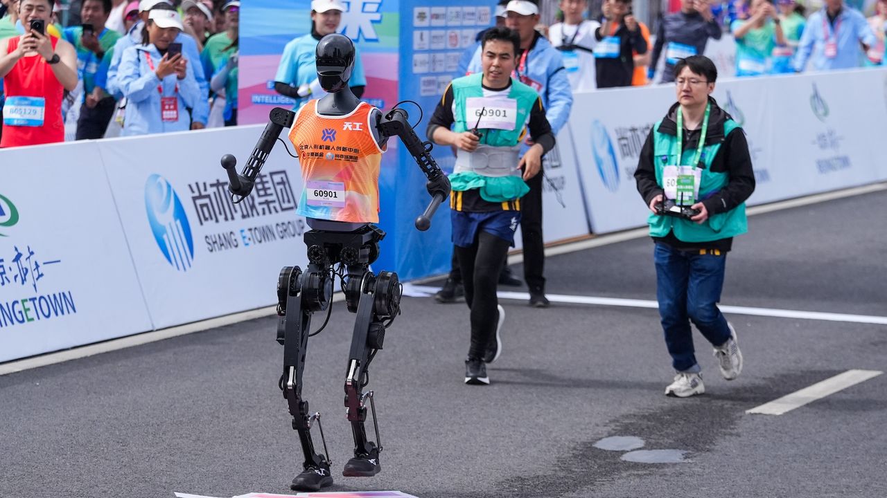 Robots run out of energy long before they run out of work to do — feeding them could change that