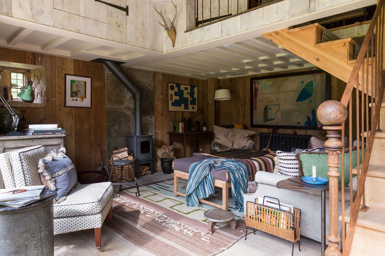 Details of Barton Meadow Lodge, a rustic one bedroom property in a wildflower meadow in the Cotswolds
