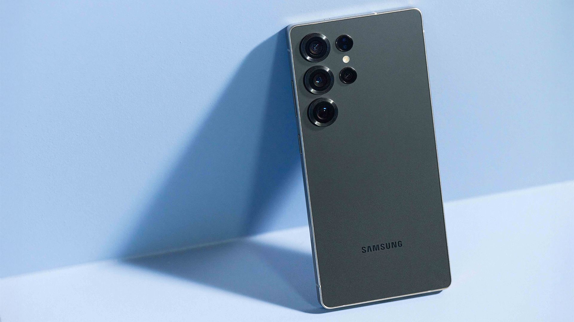 Hold on, the best Samsung Galaxy S26 rumour might not be true after all – and that's just ruined our day