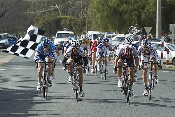 The charge to the line: Fly V Australia's Jonathan Cantwell (second from right) would take the stage.