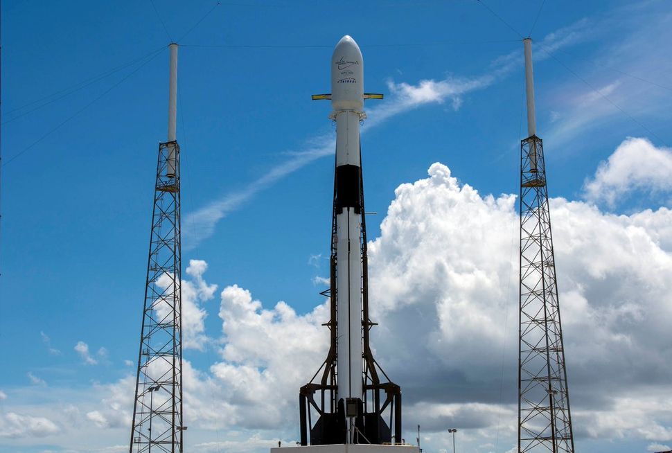 Watch SpaceX launch a Falcon 9 rocket packed with Starlink satellites this Star Wars Day