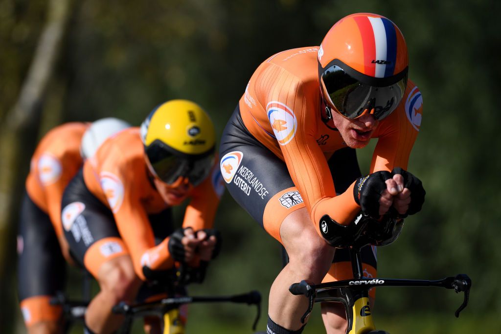 BRUGES BELGIUM SEPTEMBER 22 Jos Van Emden of Netherlands sprints during the 94th UCI Road World Championships 2021 Team Time Trial Mixed Relay a 445km race from KnokkeHeist to Bruges flanders2021 TT on September 22 2021 in Bruges Belgium Photo by Tim de WaeleGetty Images
