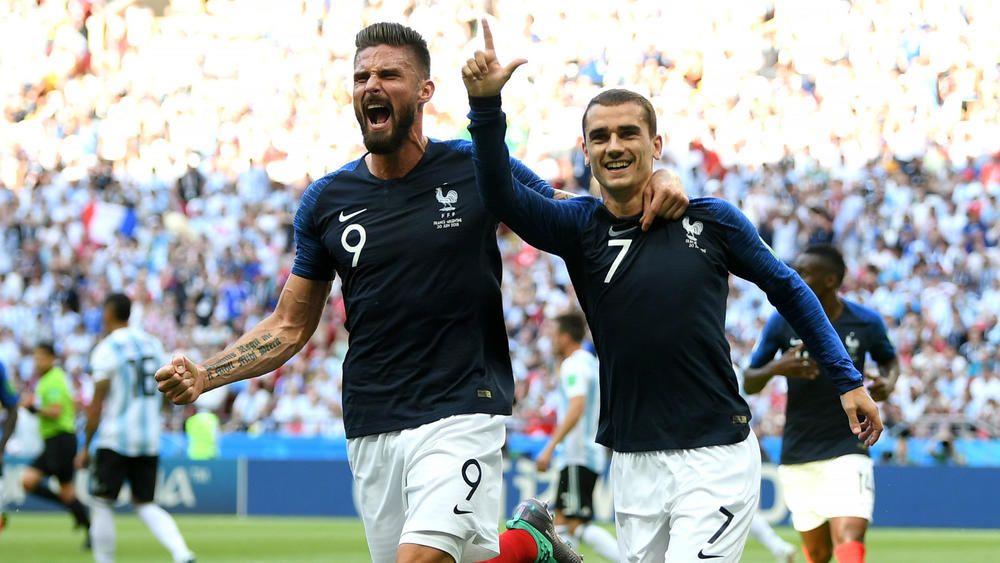 France and Croatia name unchanged sides for World Cup final | FourFourTwo