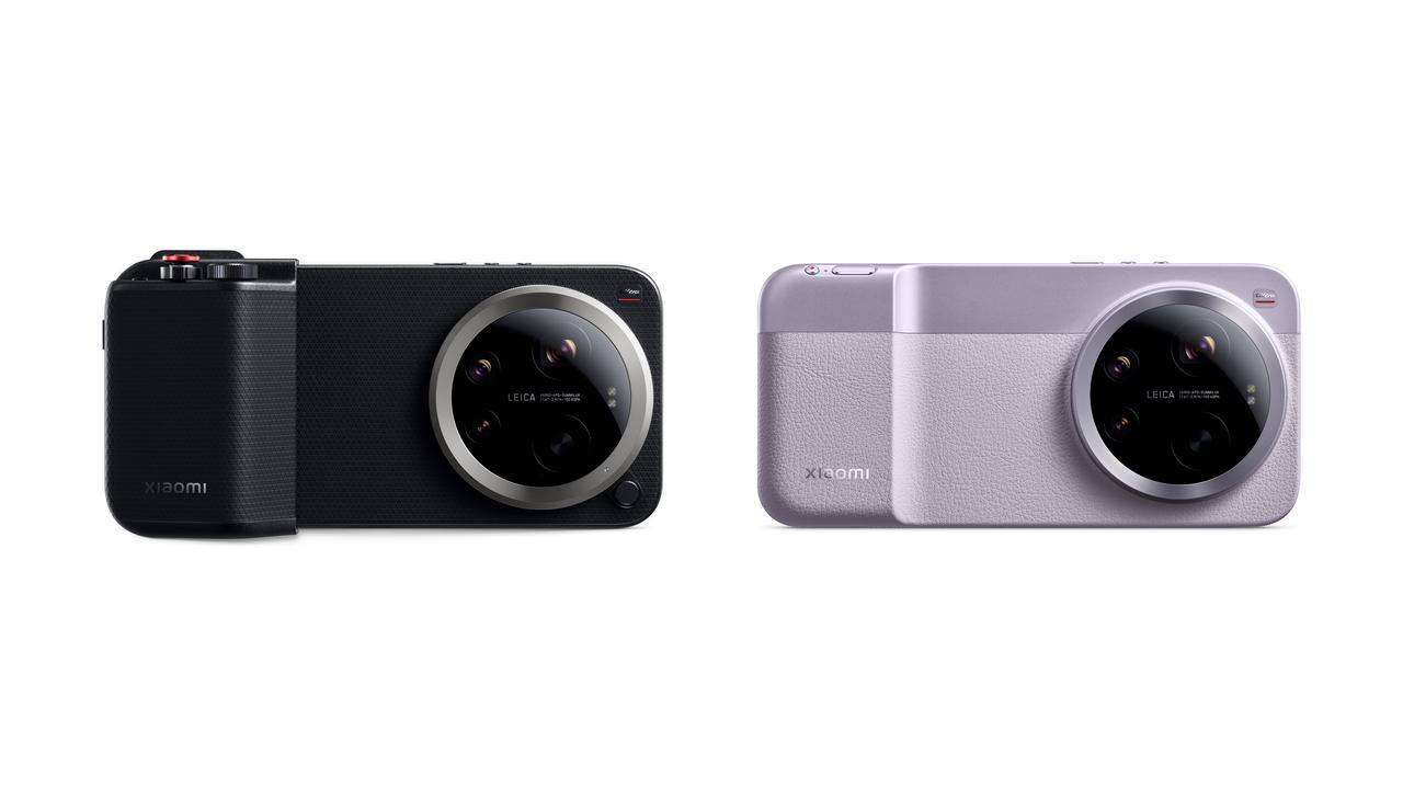 Xiaomi 17 Ultra camera kits on a white background