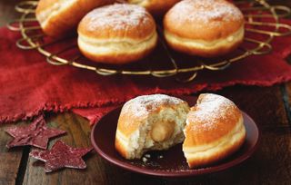 Gingerbread Doughnuts, 5pack, 50p