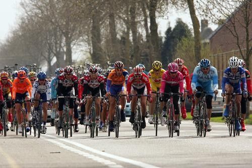 A second group rolls though after the wind caused a split.