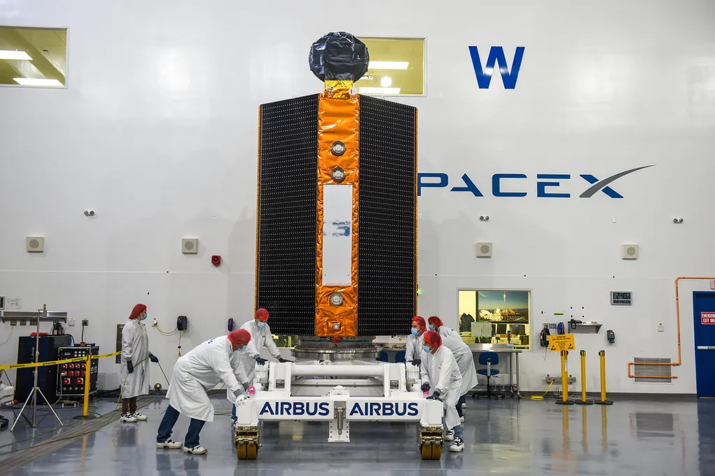 NASA, SpaceX delay launch of Sentinel-6 ocean-mapping satellite to Nov. 21