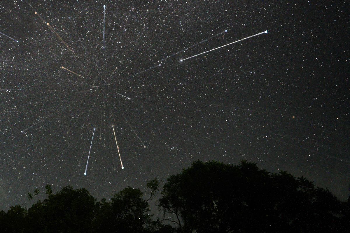 See the Geminid meteor shower 2023 light up the sky in these amazing