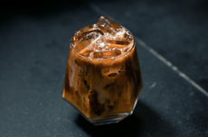 White-Russian-cocktail-920x609.png