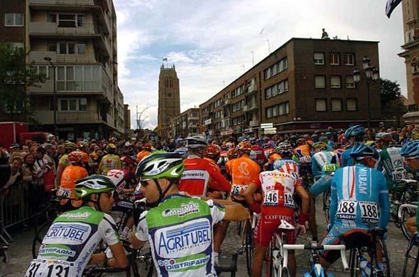 Two Agritubel riders are at the back of the field.