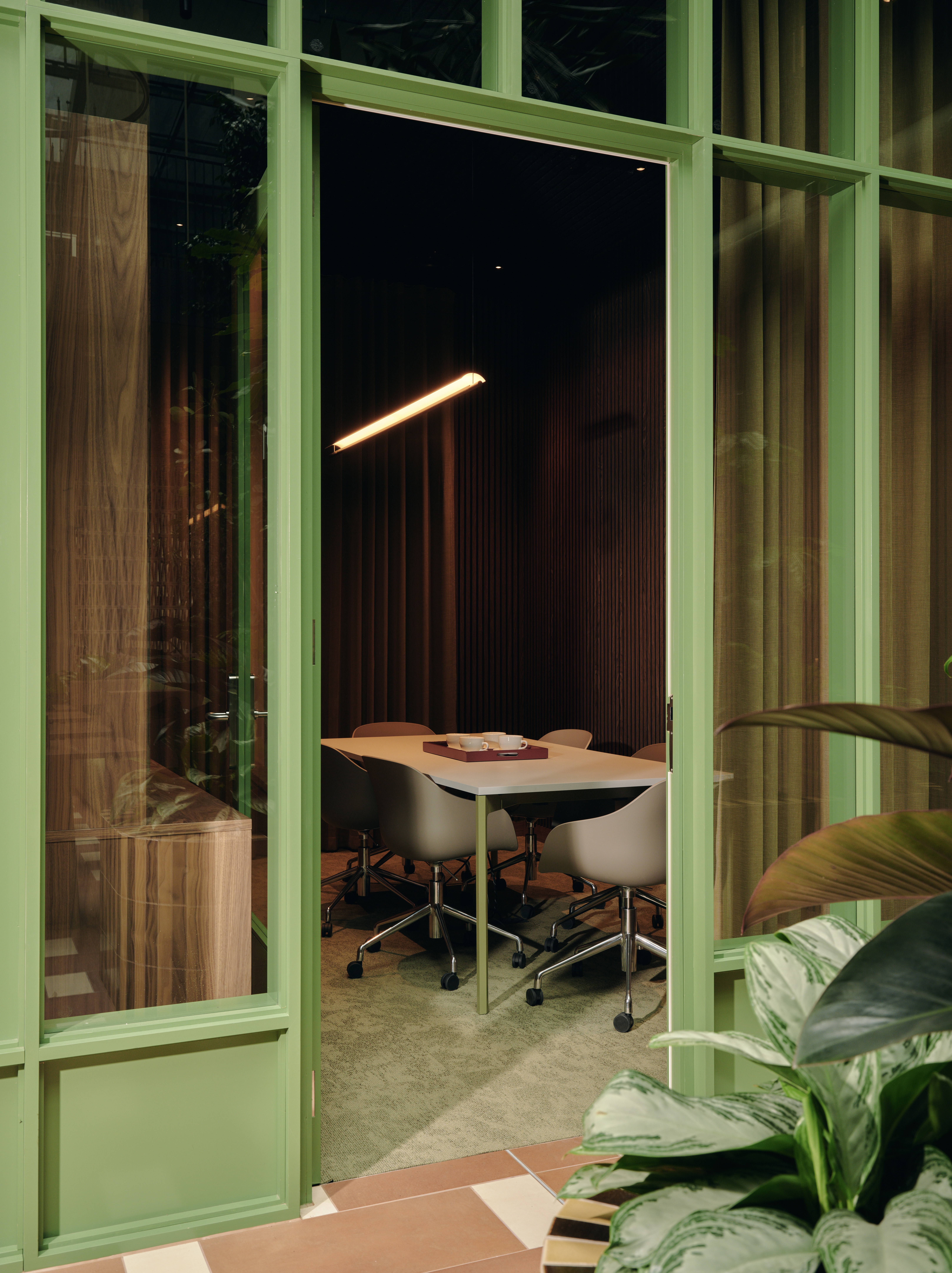 east london workspace conductor