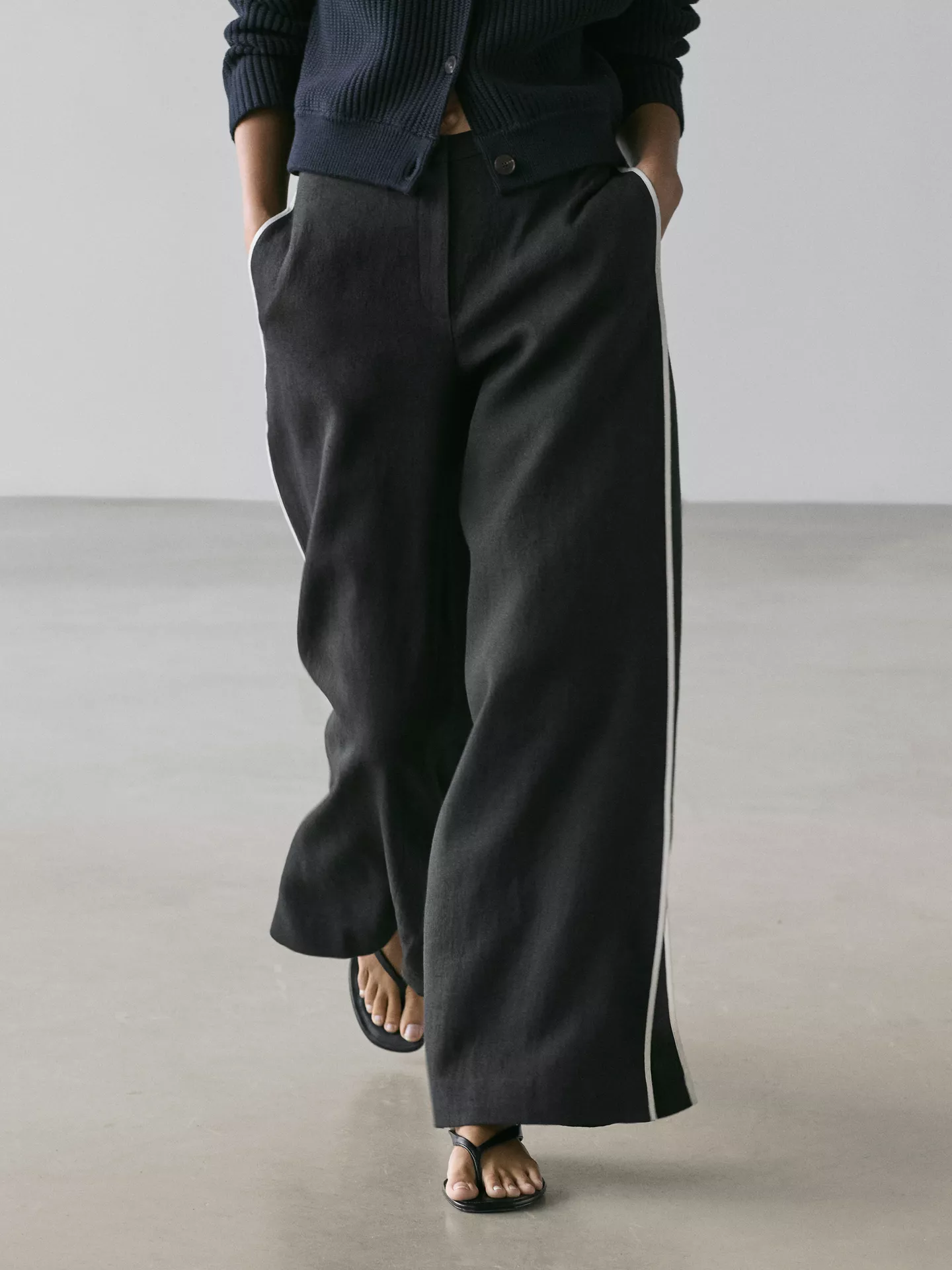 Massimo Dutti, Linen Trousers With Contrast Piping