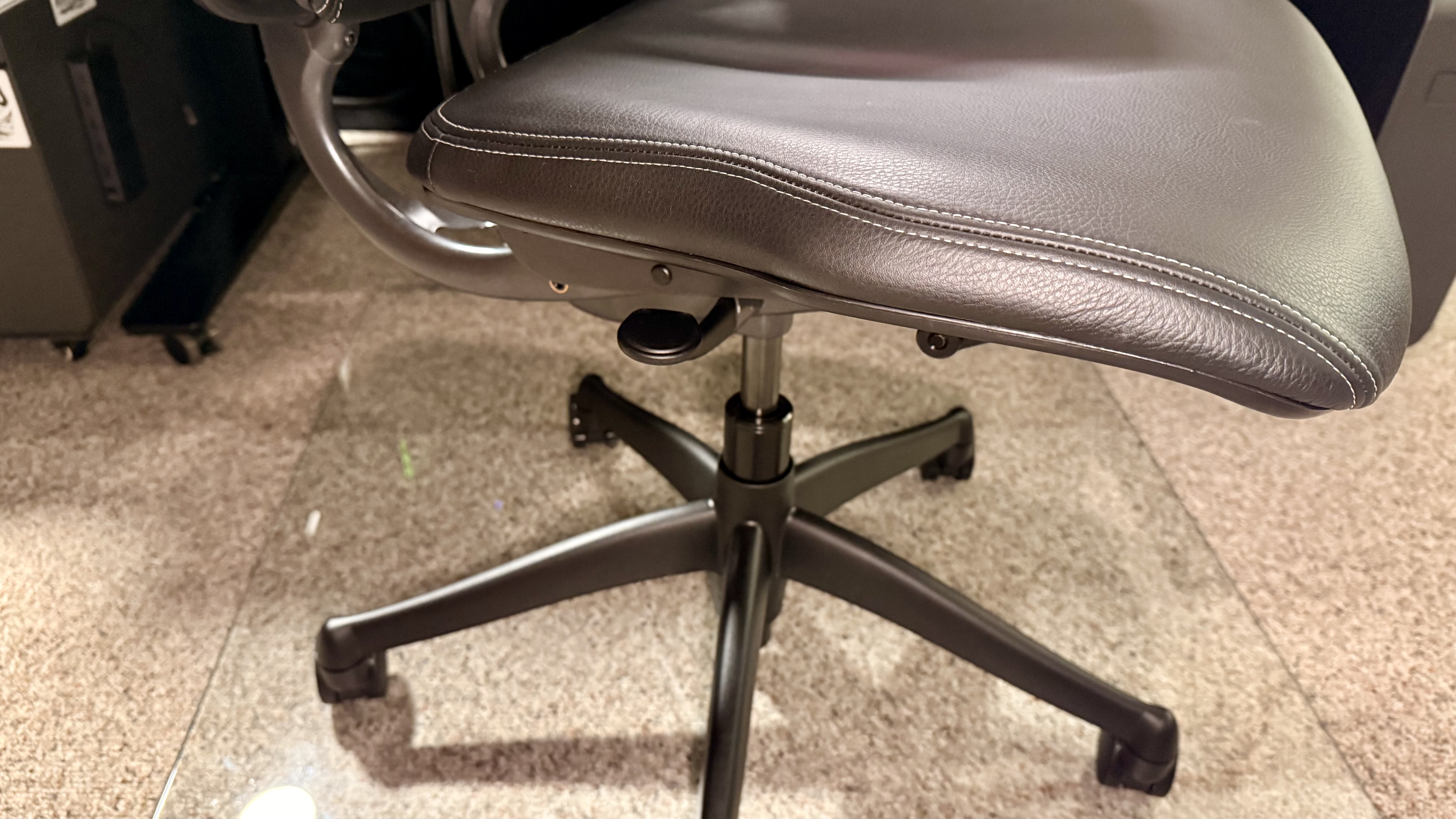 Humanscale | Freedom