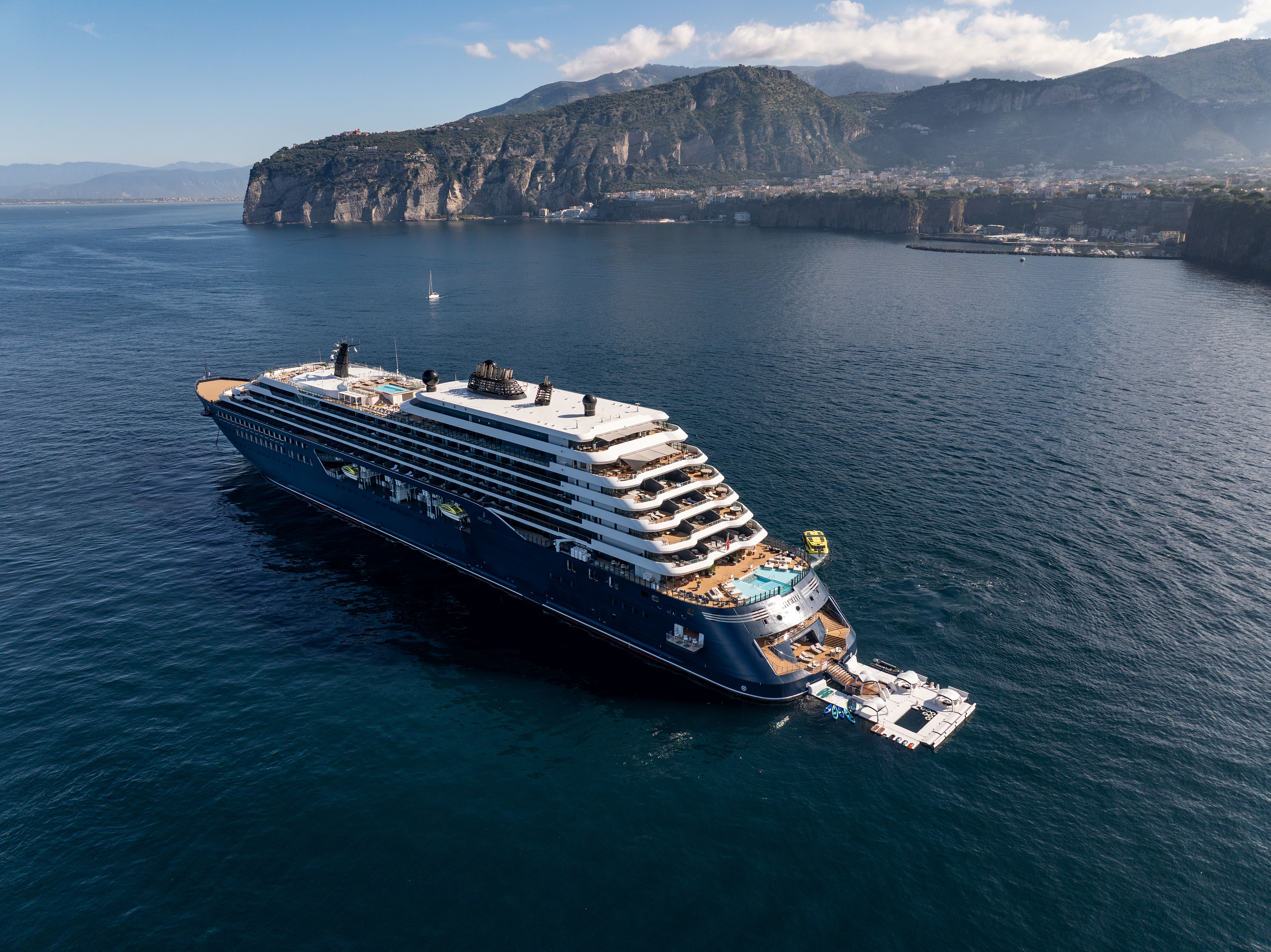 the ritz-carlton yacht collection luminara review