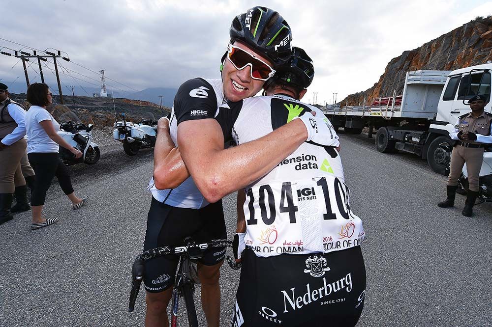 Edvald Boasson celebrates with his Dimension Data teammate