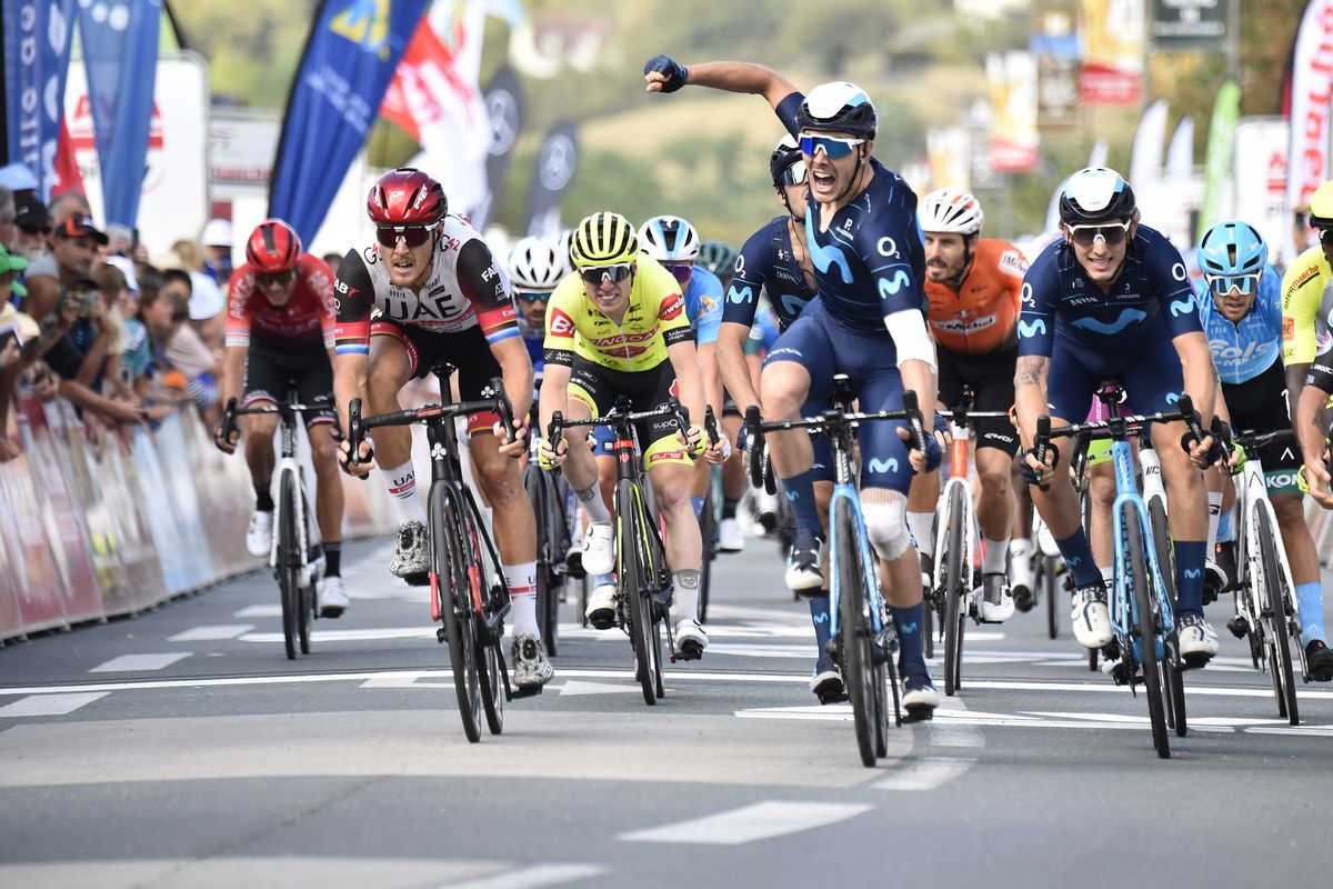 Tour du Limousin - Nouvelle Aquitaine 2022 - 55th Edition - 2nd stage Le Grand Perigueux Champcevinel - Riberac 184.7 km - 17/08/2022 - Alex Aranburu (ESP - Movistar Team) - Matteo Trentin (ITA - UAE Team Emirates) - Ivan Garcia Cortina (ESP - Movistar Team) - photo Tommaso Pelagalli/SprintCyclingAgency&Acirc;&copy;2022