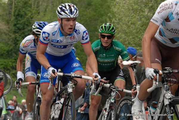 C&eacute;dric Pineau (FDJ) and Cyril Gautier (Team Europcar).