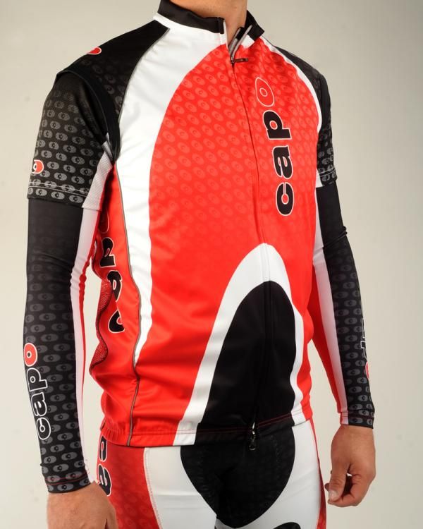 The Capo Atlas Wind Vest is lightweight and packable with a Windtex Flight Plus 2 front.