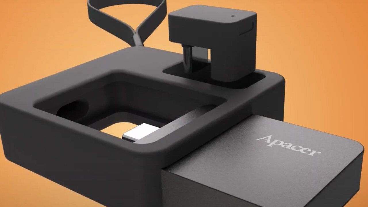 Apacer mengubah penyimpanan flash menjadi aksesori gantungan kunci, dan hal ini berisiko kehilangan setiap file yang Anda pedulikan secara instan