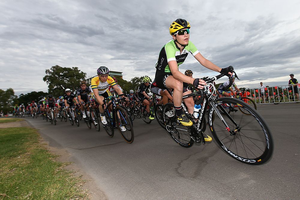 Santos Women's Tour stage 4 criterium in Victoria Park