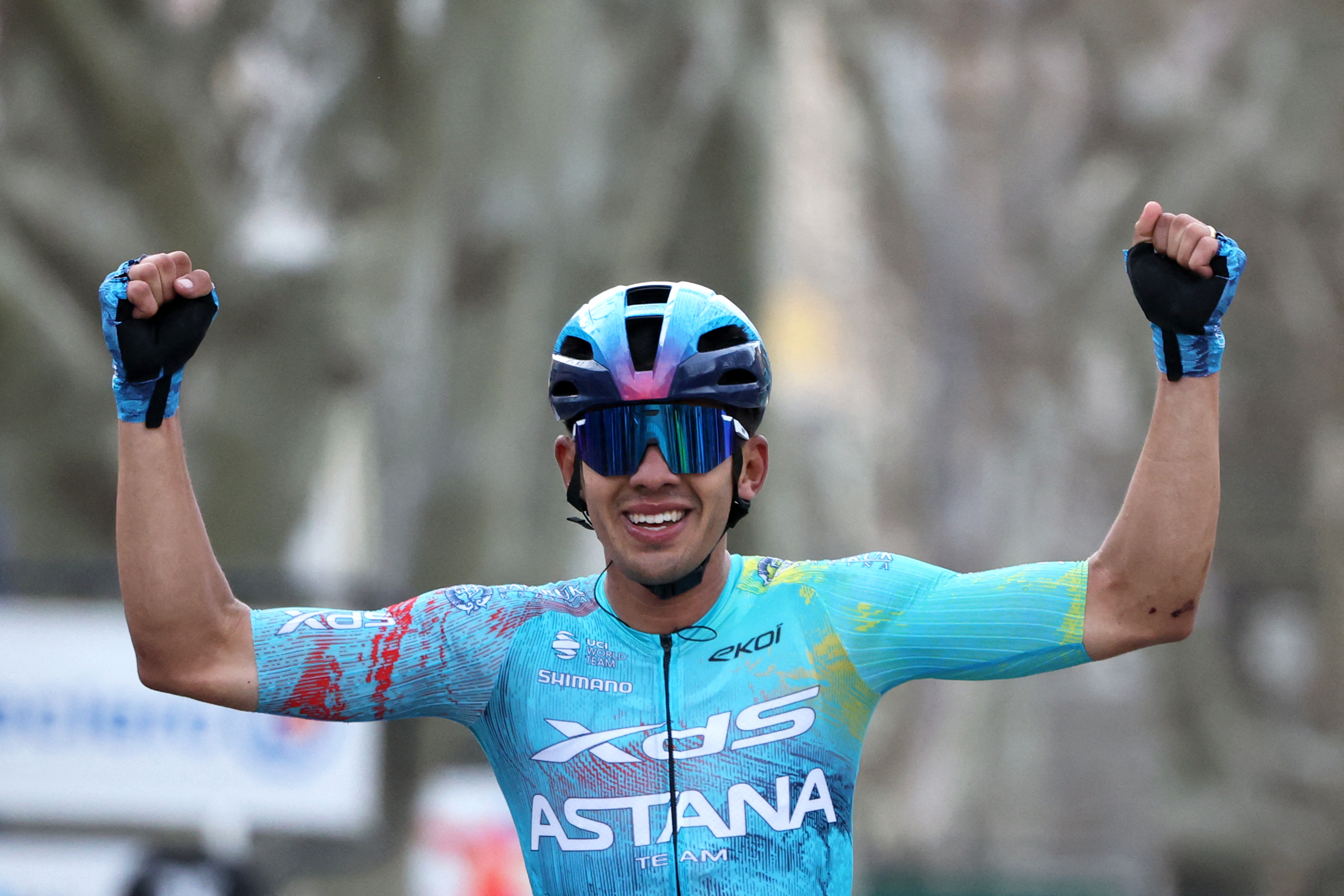 Harald Tejada wins Paris Nice stage 6