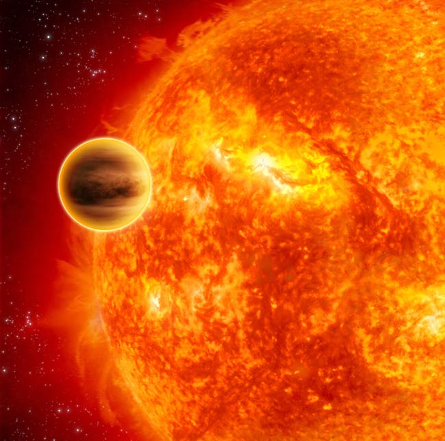 Alien Planets Gather Close Around Dying Star