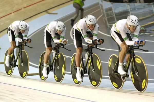 Jack Bobridge takes a turn on the front of during the Australian men's team pursuit.