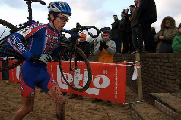 Nick Weighall (Alan Factory) exiting the pits St. Niklaas