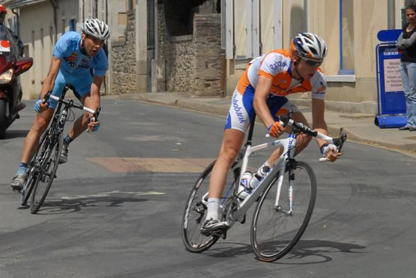 Sidaner (Cotes-d'Armor) and Vrijmoed (Rabobank Continental).