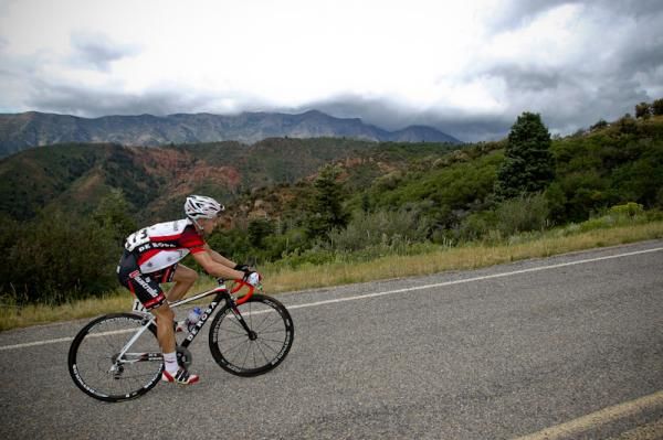 Darren Lill (Fly V Australia) still off by himself in the mountains.