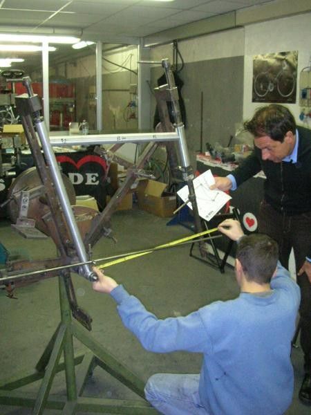Cristiano De Rosa checks measurements