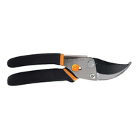 Fiskars Bypass Pruning Shears | $13.98 from Amazon